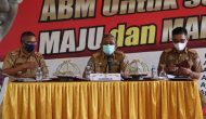Permalink ke Upaya Penanganan Banjir, Gubernur Sulbar Gelar Rapat Bersama OPD