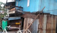 Permalink ke Akibat Diterjang Ombak Tinggi Rumah Warga Di Desa Taan Rusak