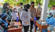 Permalink ke Bupati Mamuju Himbau Masyarakat Tidak Takut di Vaksin