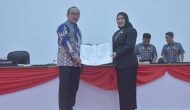 Permalink ke DPRD Sulbar Serahkan SK Pimpinan DPRD Tentang Penyempurnaan Ranperda RPJMD Tahun 2025–2029 Dalam Sidang Paripurna.